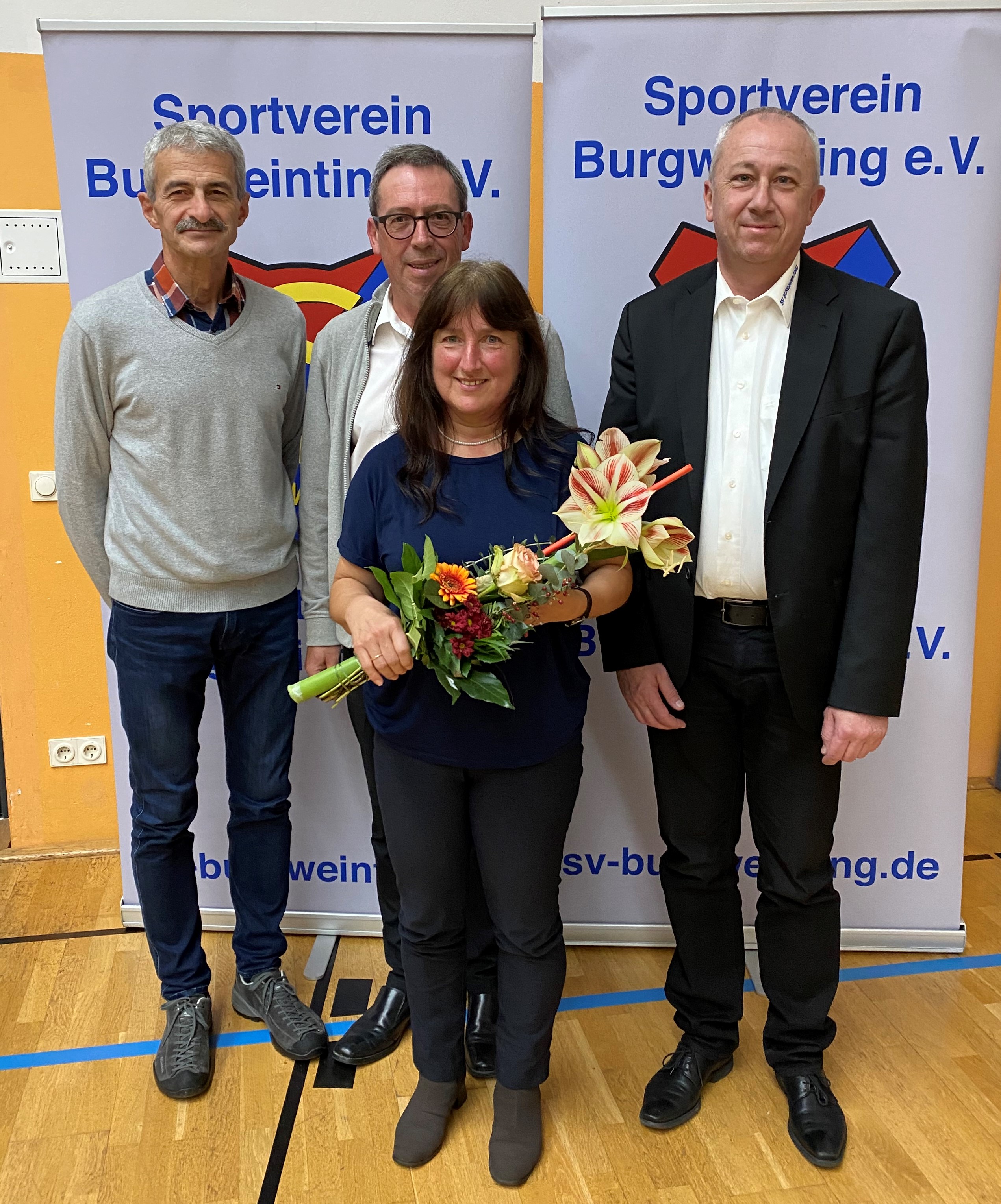 221025 Ehrung Luise Simbuerger